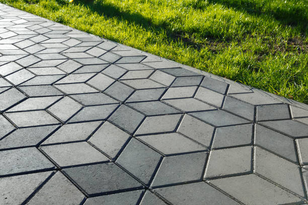 Best Residential Driveway Paver Services  in Terre Du Lac, MO